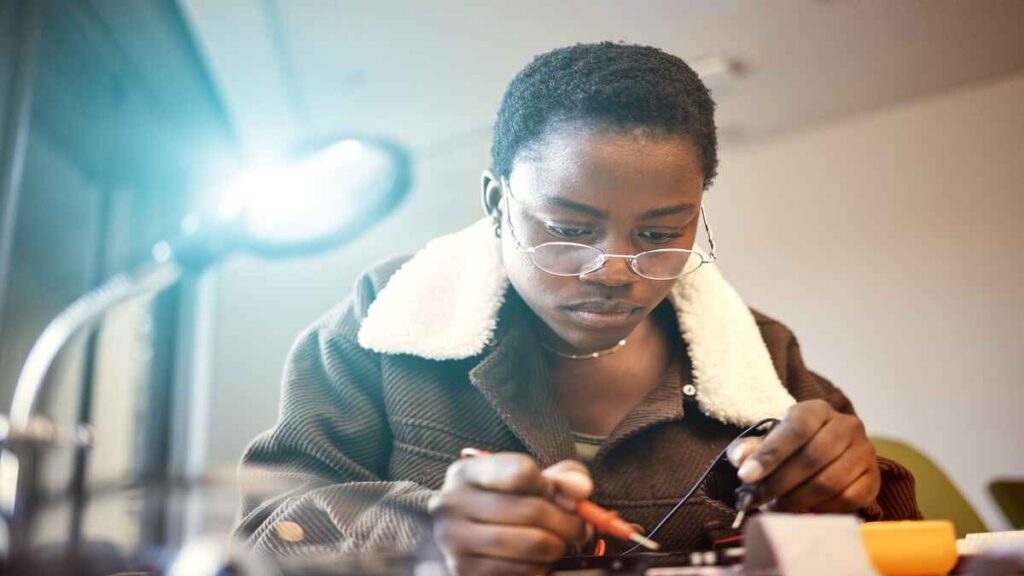 Eskom Engineering Bursaries 2024