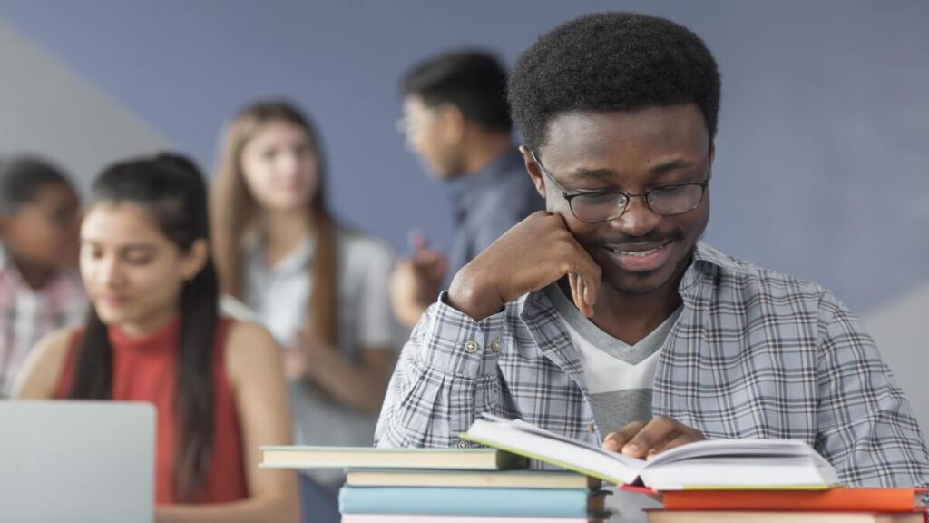 When is Funza Lushaka Bursary Programme Opening for 2025