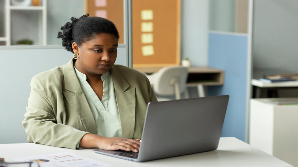 Assistant Information Specialist Vacancy at Rosebank College