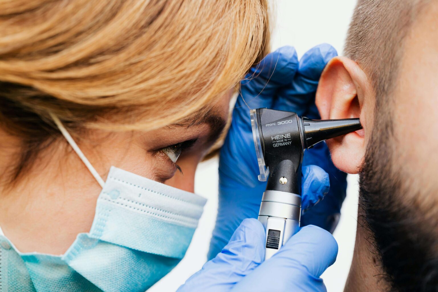 AUDIOLOGIST HEARING CARE SPECIALIST