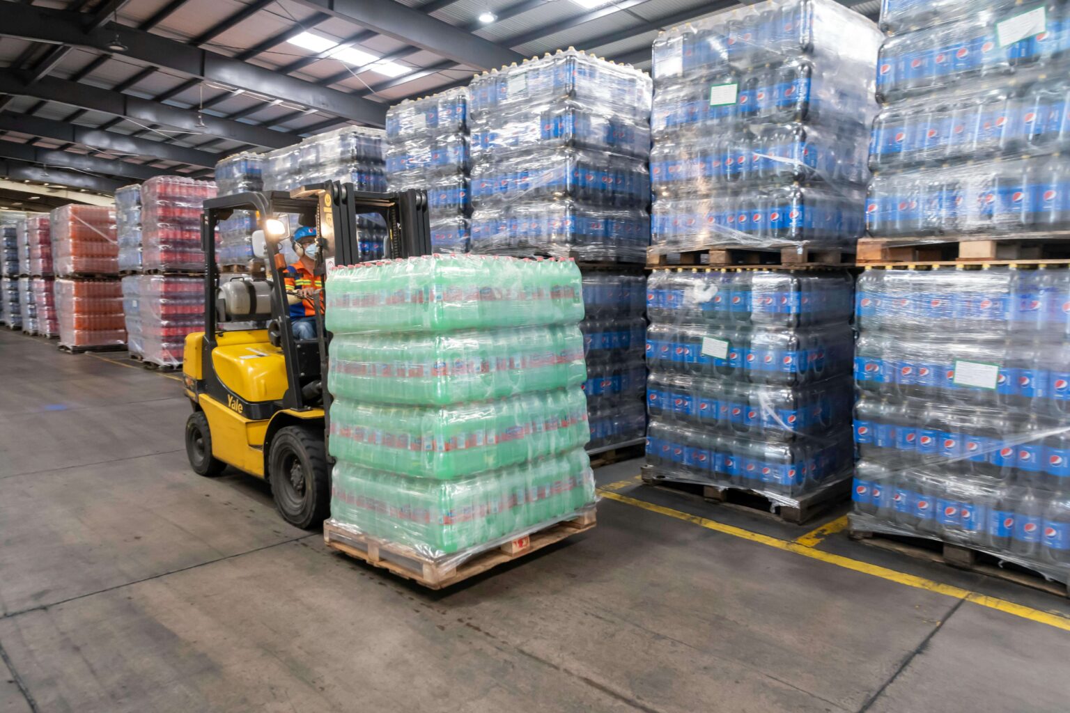 WAREHOUSE OPERATOR