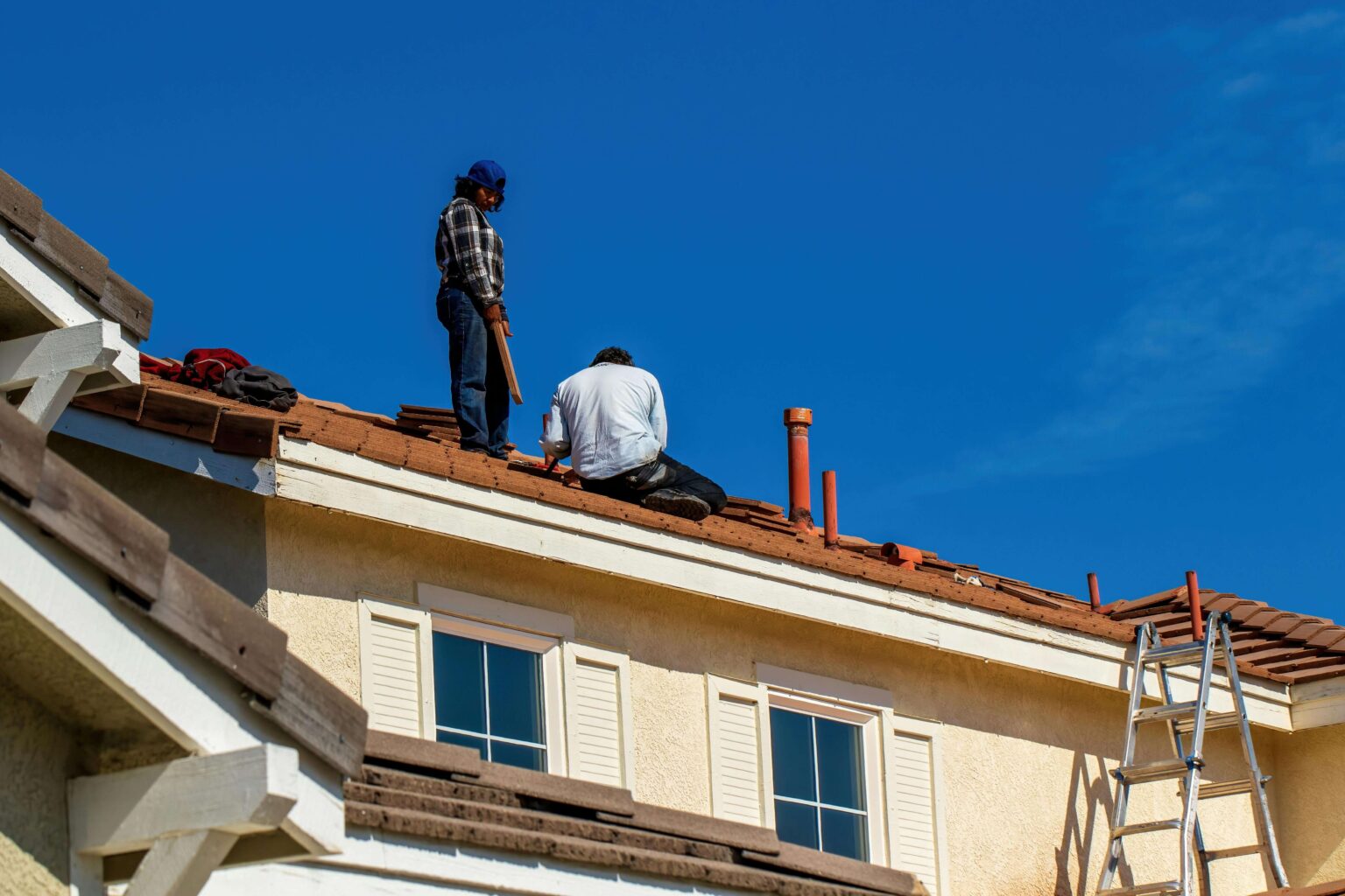 Repair Leaking Roof and Ceiling(ID-3246873) Repair Leaking Roof and Ceiling