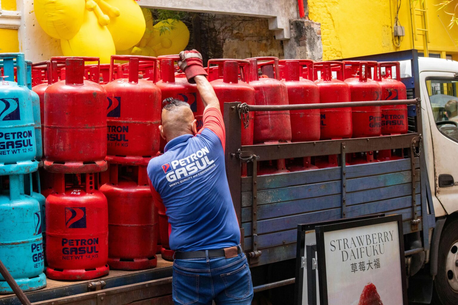Supply and Delivery of Portable Gas Analyser