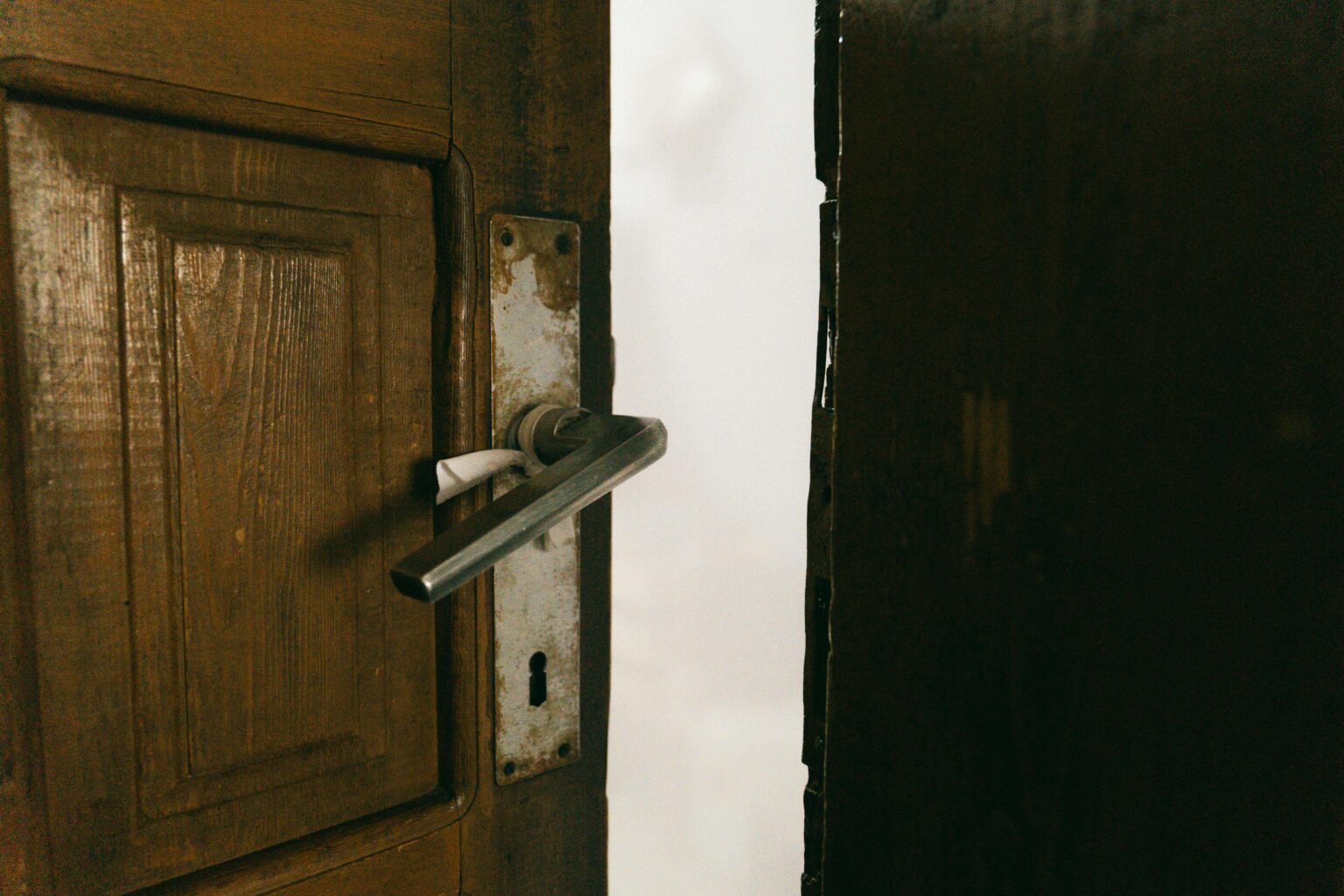 Supply of Wooden Doors, Lock Sets and Hinges 2026 Supply of Wooden Doors, Lock Sets and Hinges