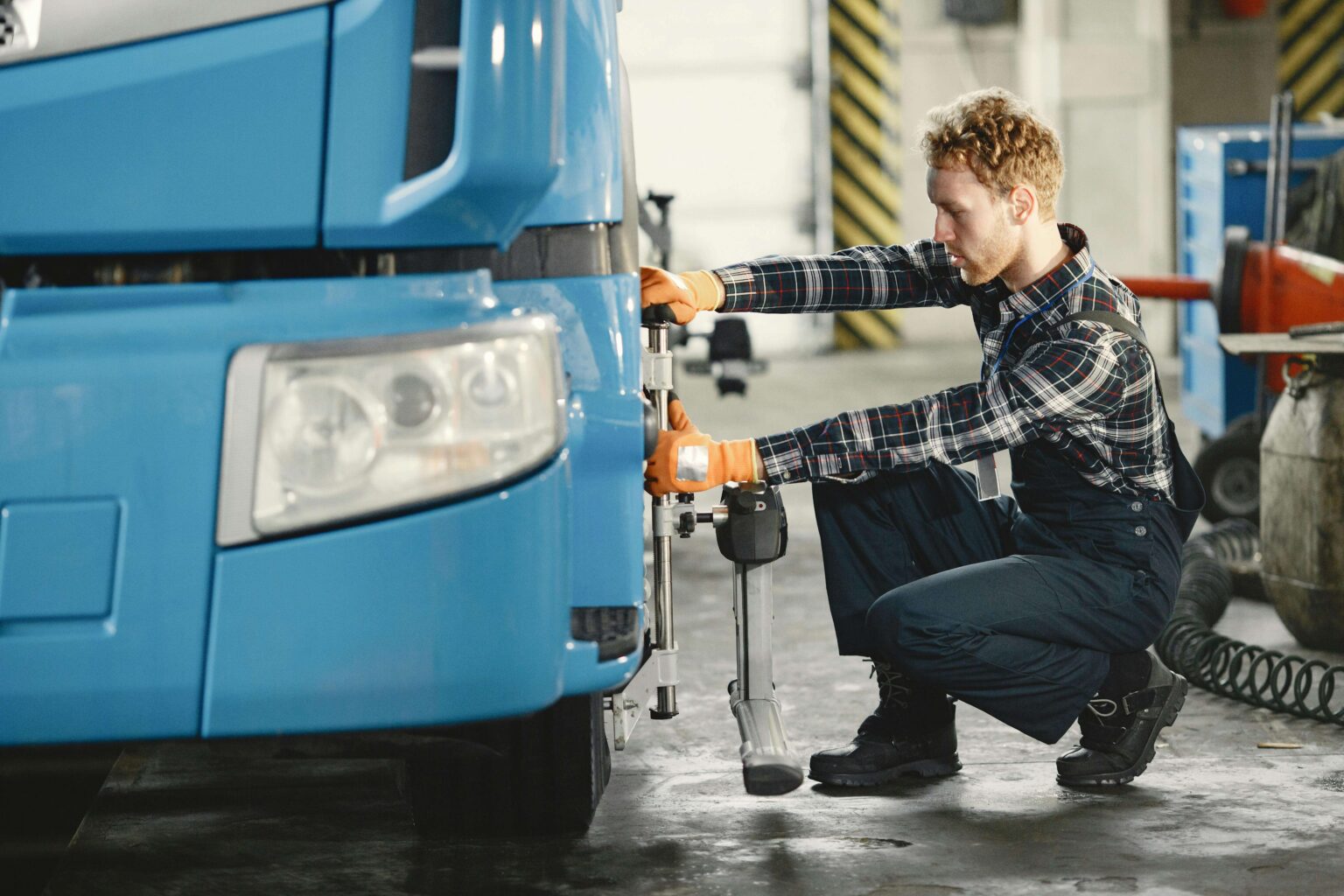 Truck Assistant- Triton Express