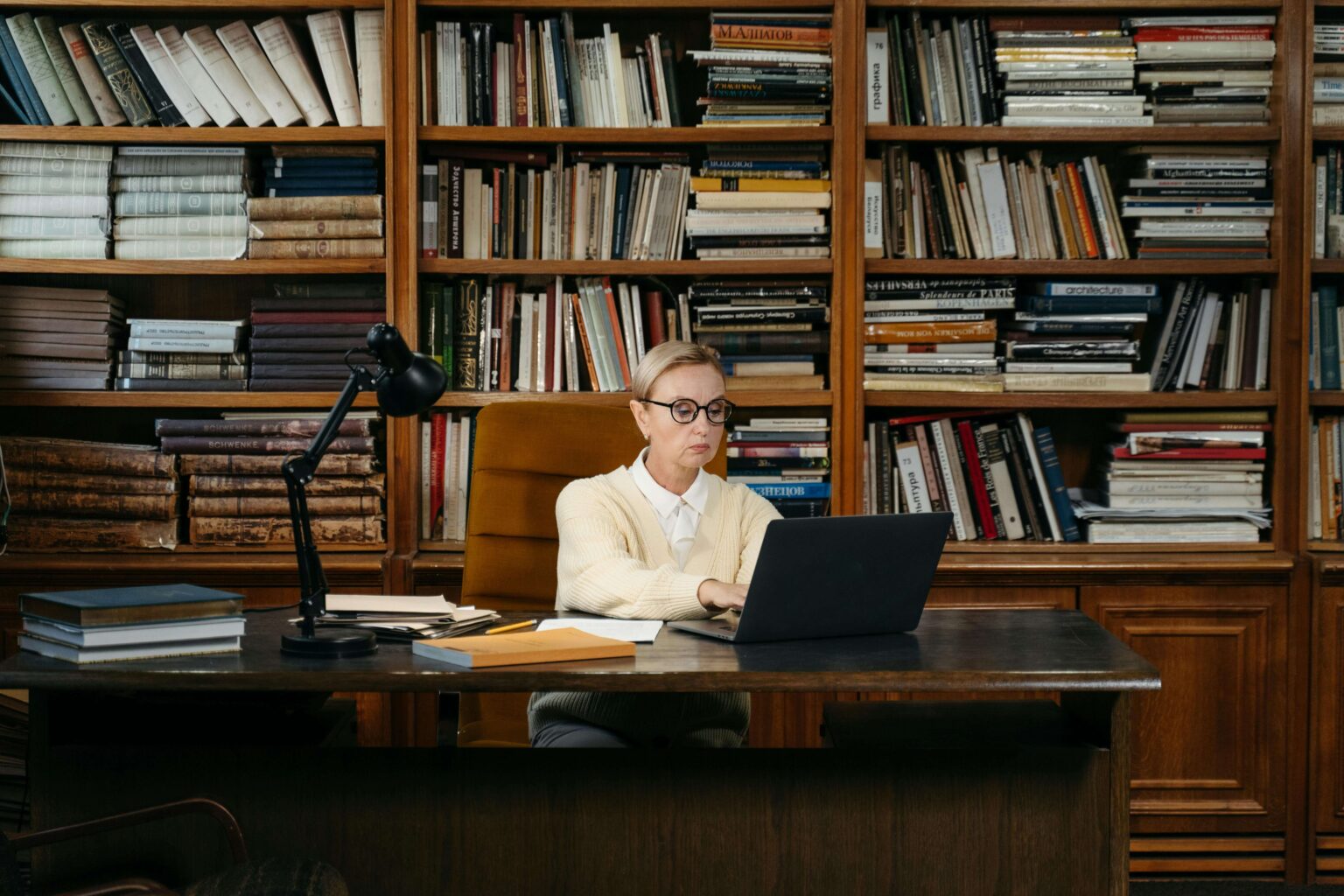 Chief Officer: Acquisition Librarian