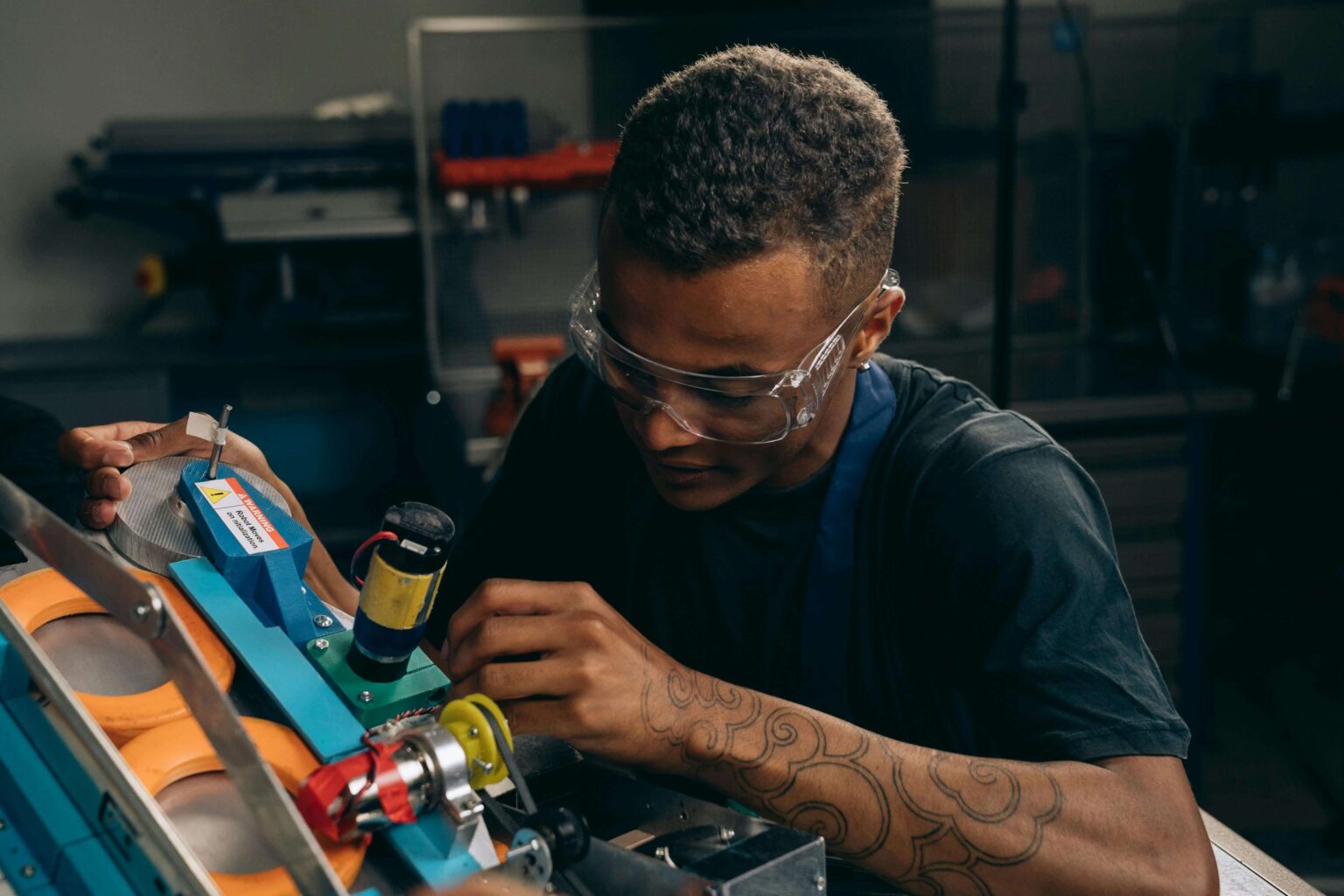 Engineering Technician: Production (Grade A–C)