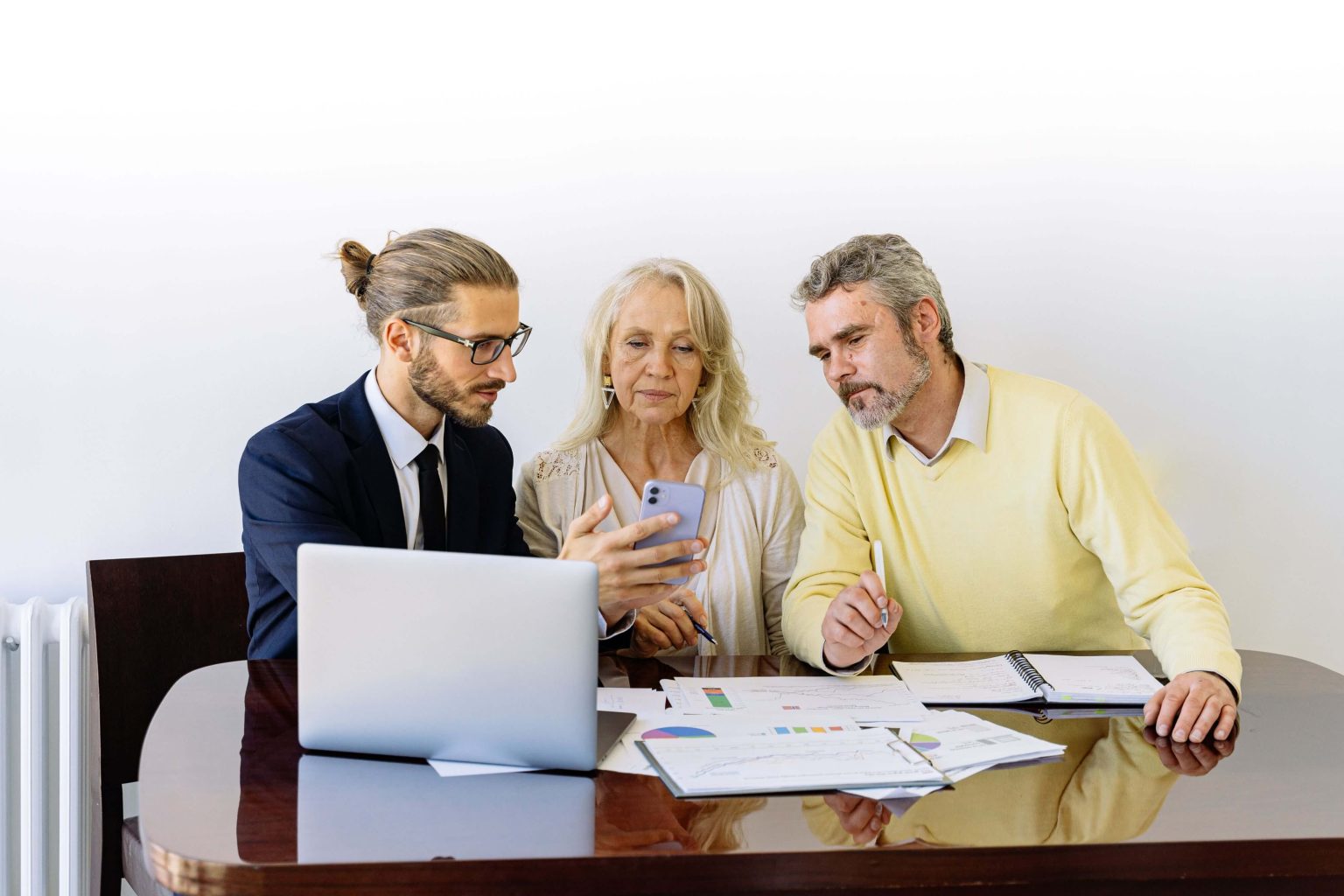 Experienced Financial Adviser