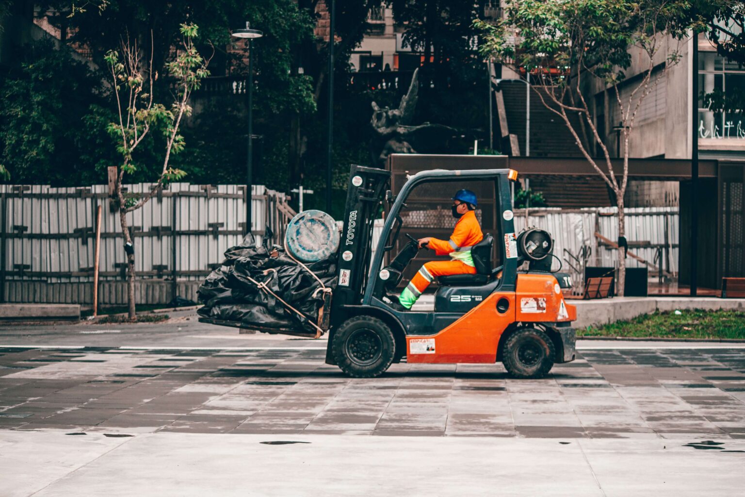 Forklift Driver – QPro Feeds x1 Forklift Driver