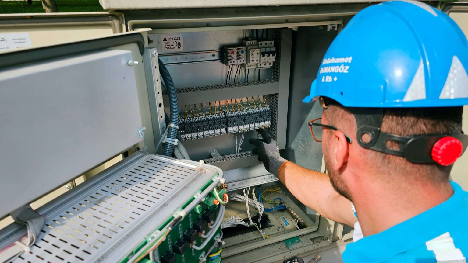 Wastewater Treatment Works : Civil, Mechanical, Electrical, Control and Instrumentation