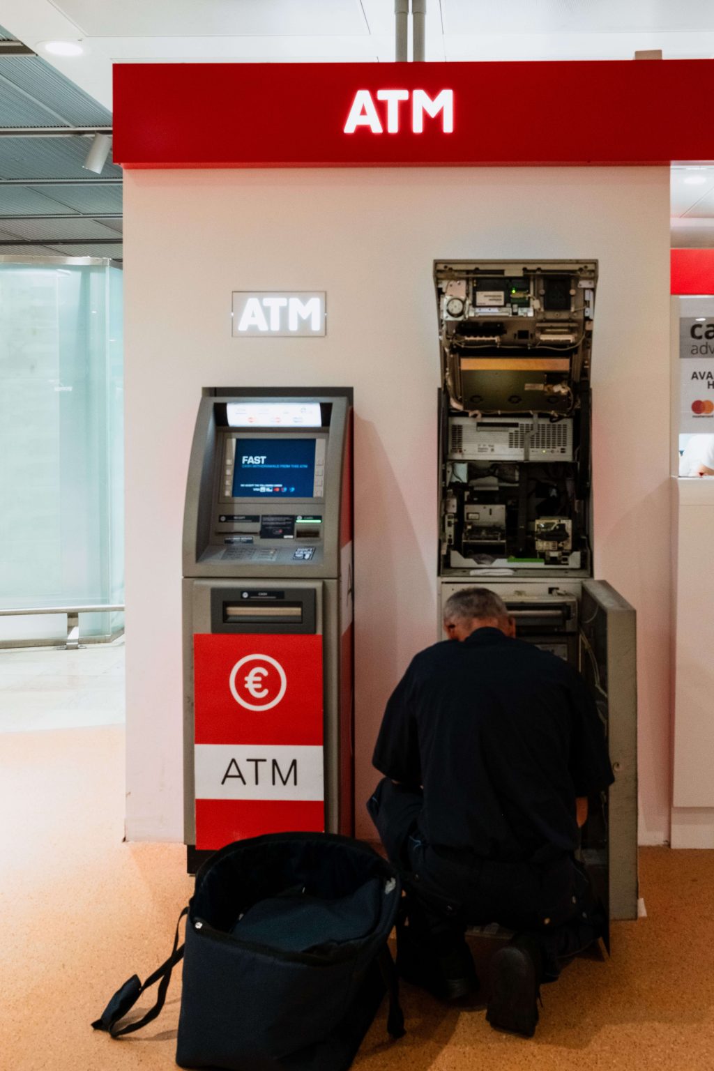 ATM Custodian- Fidelity Services Group x1 ATM Custodian