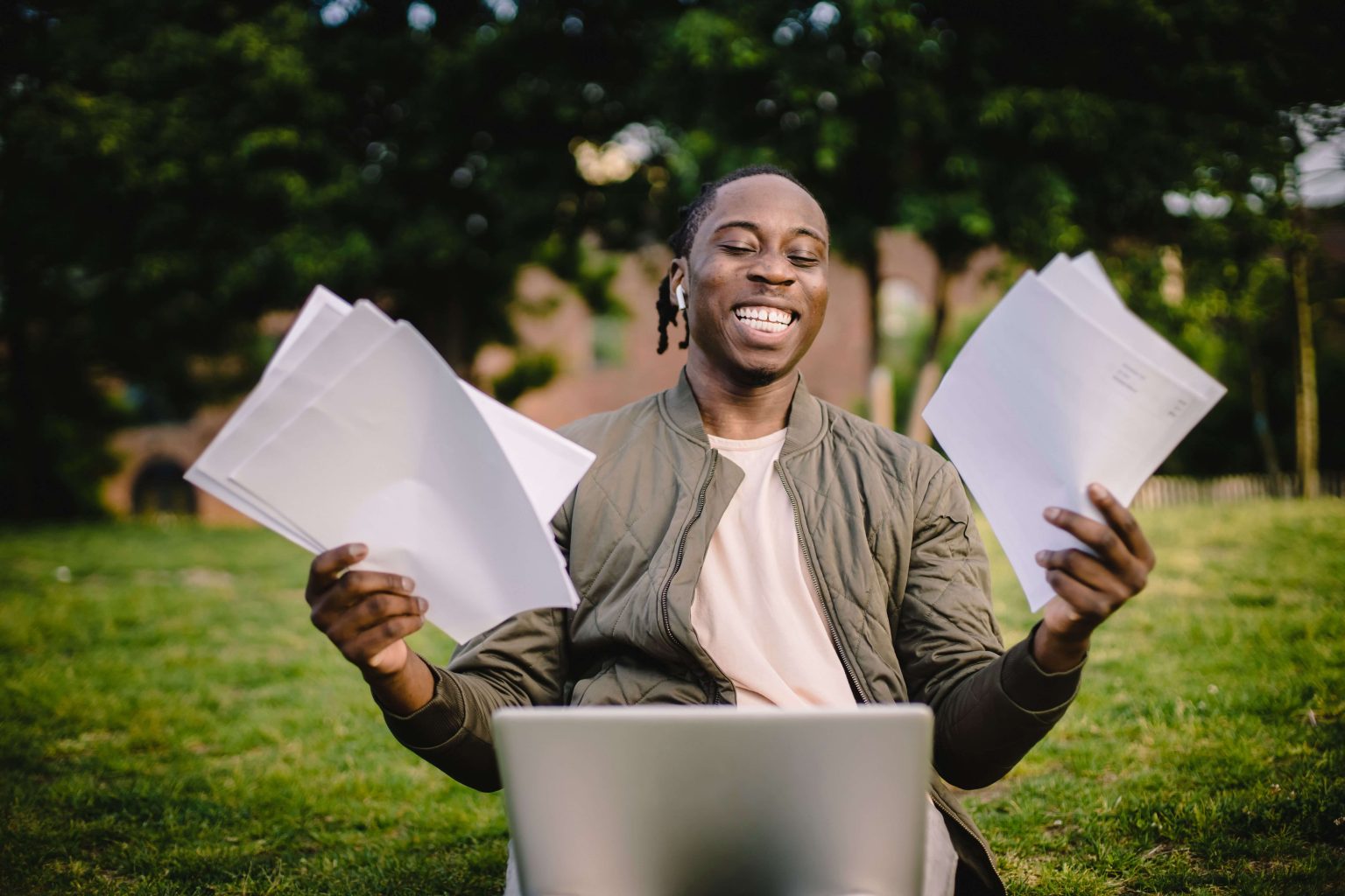 Eskom Non-Technical Degree Bursary Programme- Grade 12 Applicants Eskom Non-Technical Degree Bursary Programme- Grade 12 Applicants