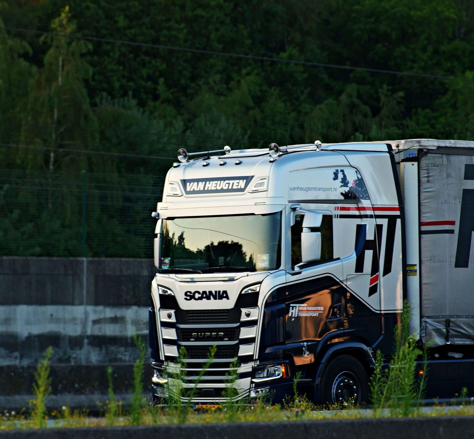 Assistant Director: Logistics and Transport Services x1 Assistant Director: Logistics and Transport Services
