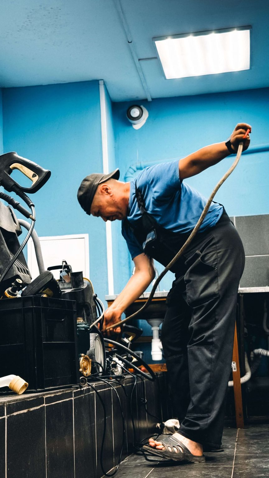 Installation and Service of Cyan Drums on a Konica Minolta Machine