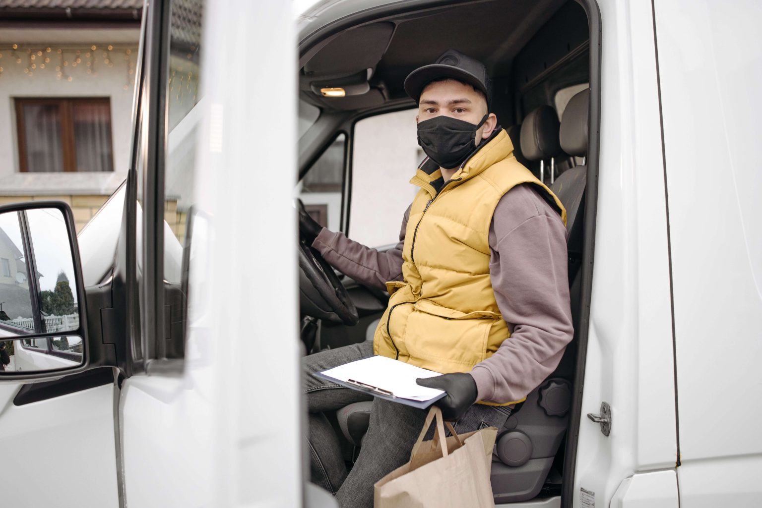 Festive Delivery Driver: Code 14- Econofoods Festive Delivery Driver: Code 14